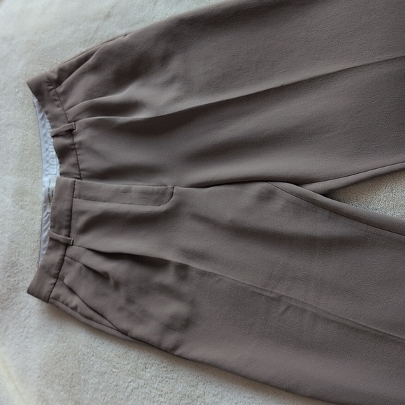 Aritzia Effortless Pants Nomad Taupe - Picture 7 of 9